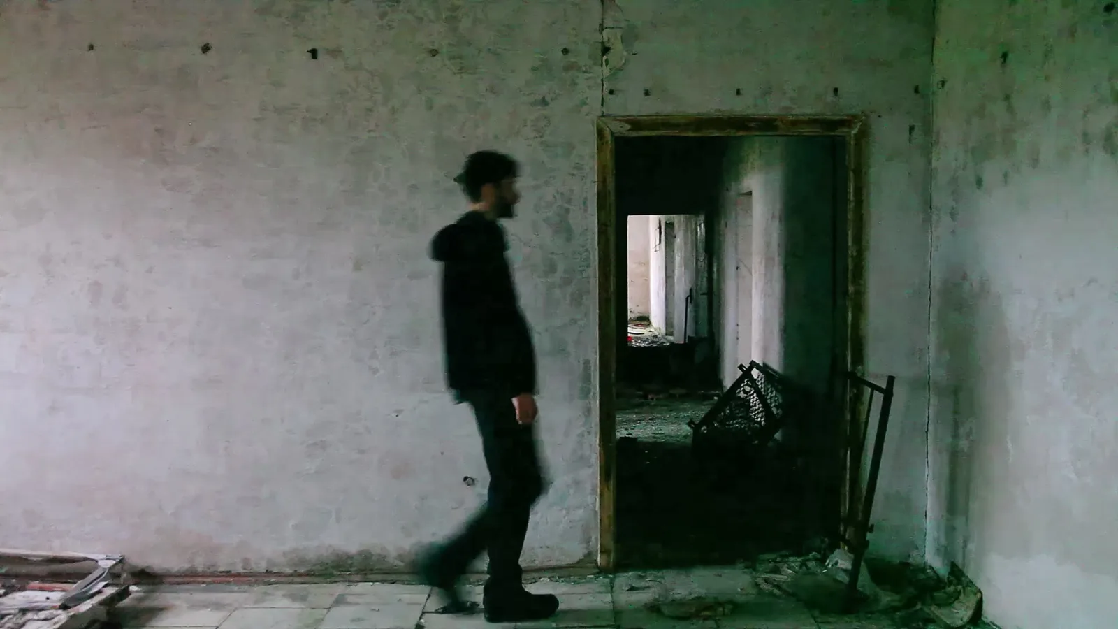 A figure passing a doorway in Labyrinth
